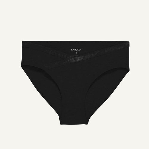 A maternity below belly brief in carbon black color.