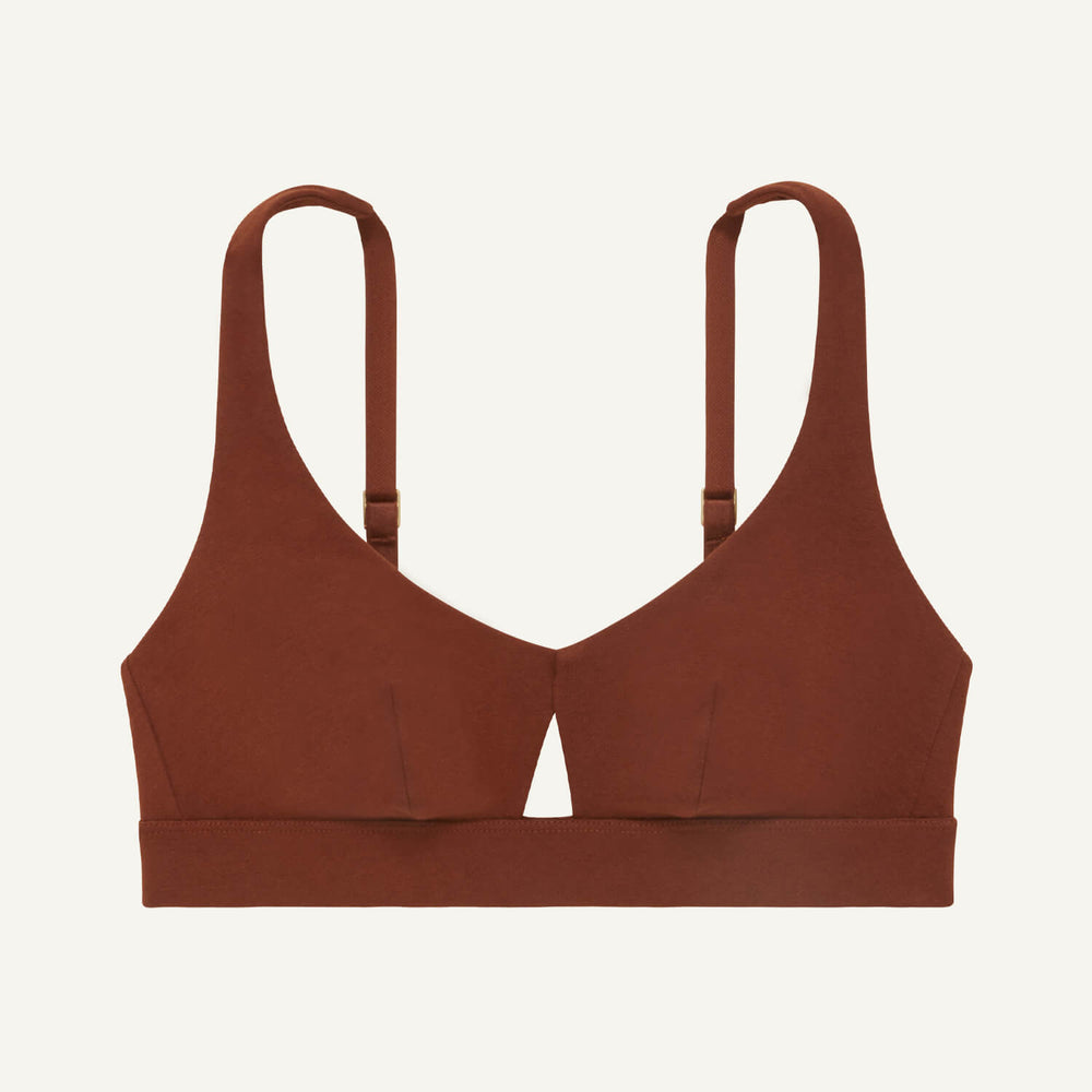 A keyhole bra in cacao brown color.